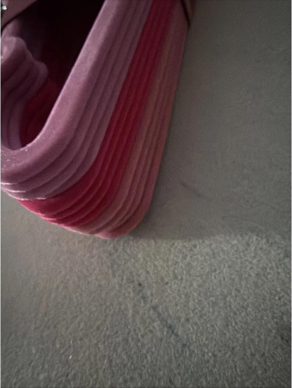 Paris Hilton 12 Mix Pink Felt  Heart Hangers